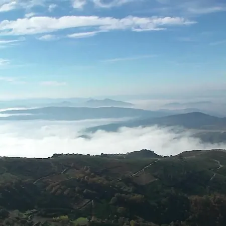 Rural De * Vales (Braganca)